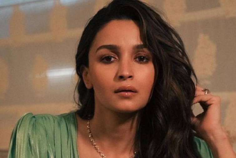 Alia Bhatt Elvish Yadav