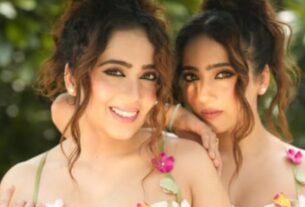 Chinki Minki Twins Surabhi and Samriddhi