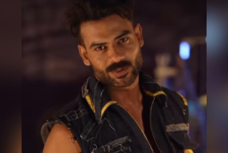 Vishal Aditya Singh KKK15